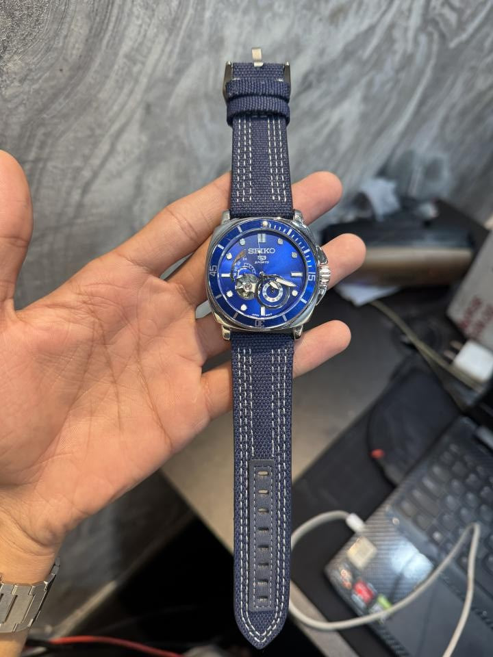 Seiko 5 sport Automatic New Blue