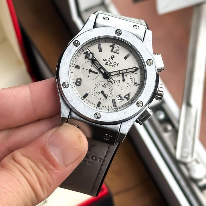 HUBLOT_CRONOGRAPH_GREY