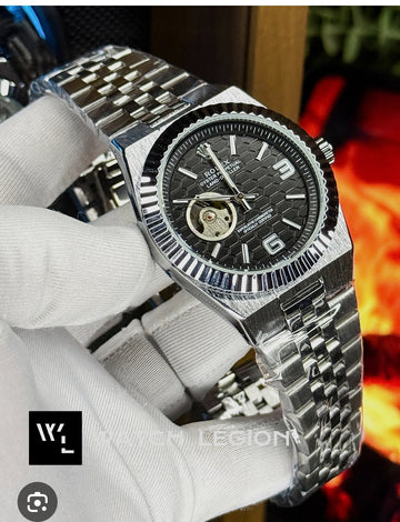 Role_x Land Dweller Automatic - J1570