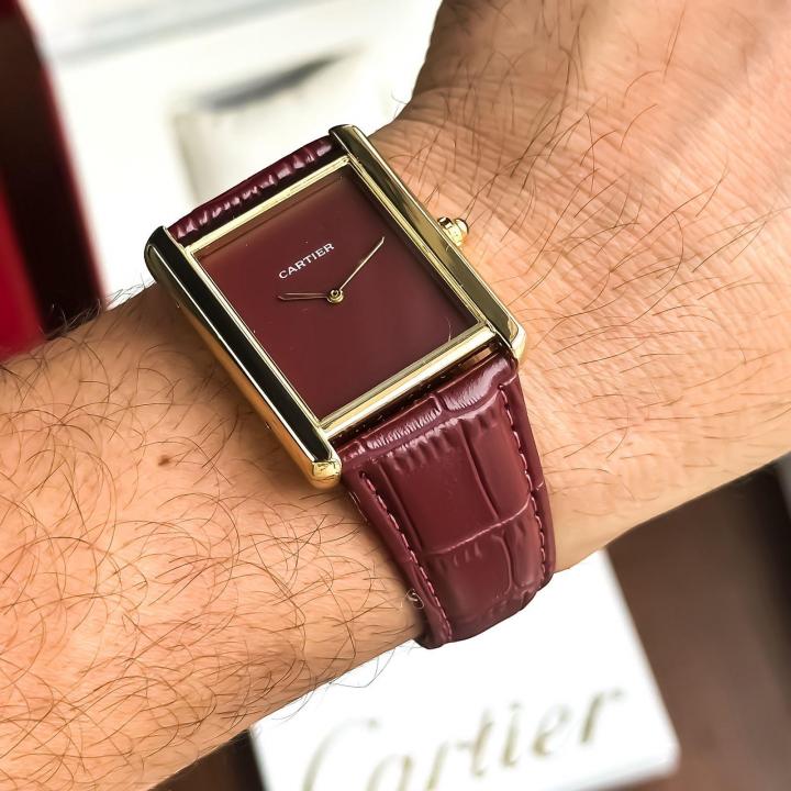 CARTIER_TANK_GOLD-BROWN