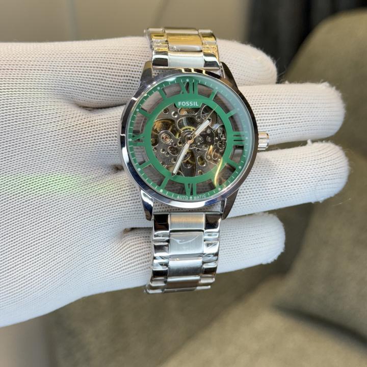 Fossil_Townsman_chain_013