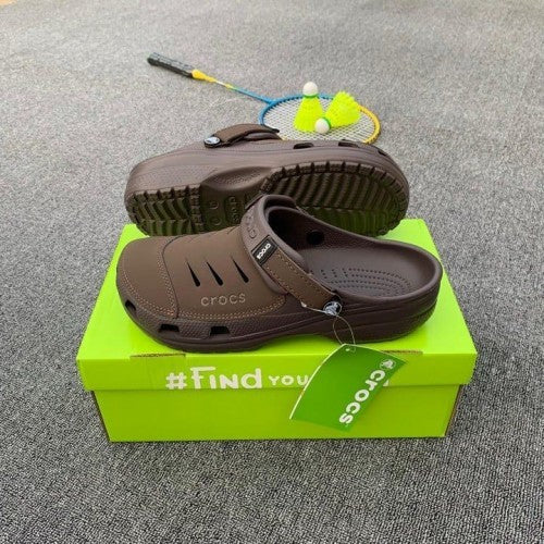 C_ROCS yukon vista brown clogs