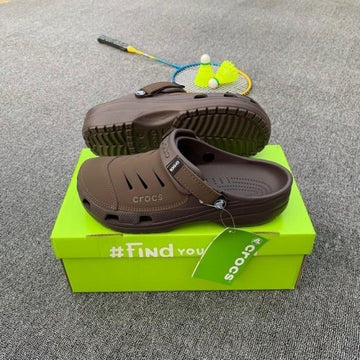 C_ROCS yukon vista brown clogs