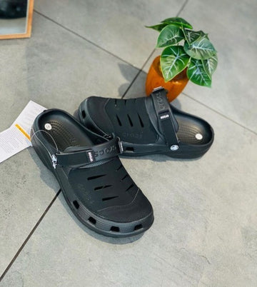 C_ROCS Yukon Clog Black fixed with box