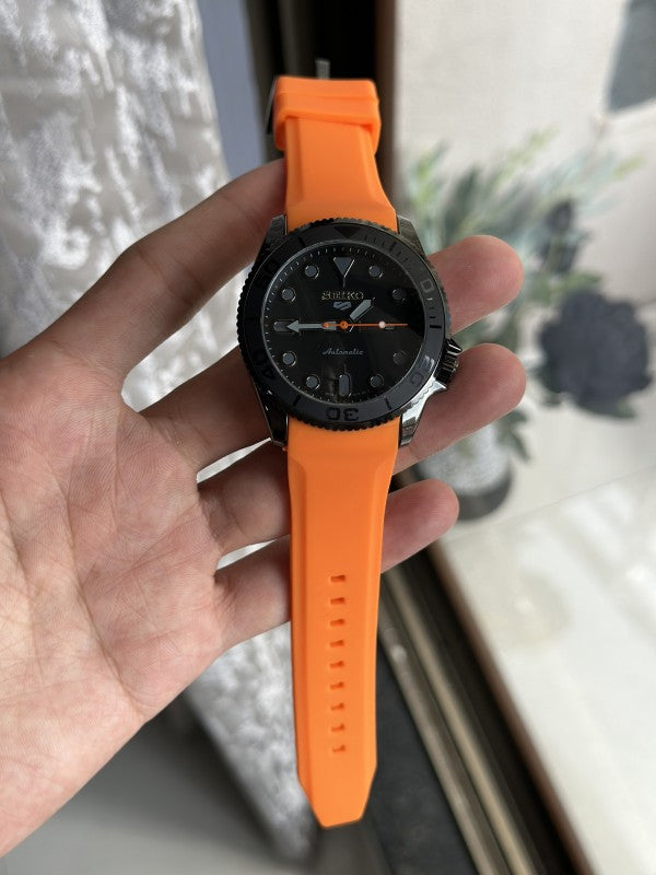 Seiko 5 Premium Watch Heavy Quartz